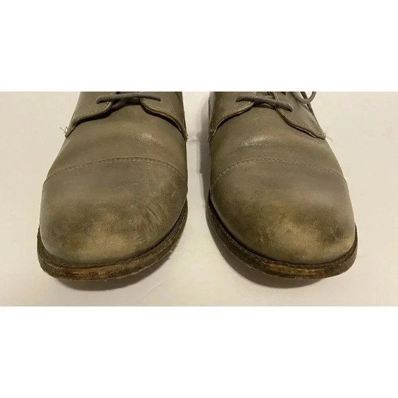 Frye Men’s Leather Dress Shoes Derby Sz 11 D Gray Beige  Distressed Capped Toe - Picture 3 of 13